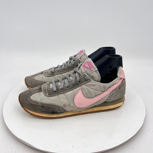 Vintage Nike Training Women Size 5 Grey Pink Suede Sneakers Made in Philippines - Picture 1 of 15